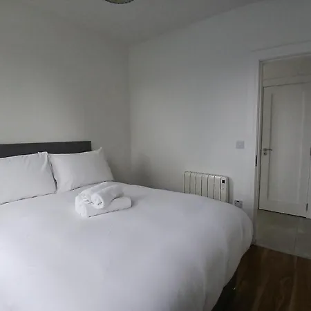 Newly Refurbed 2bd Wraparound Balcony 5km To Inn *