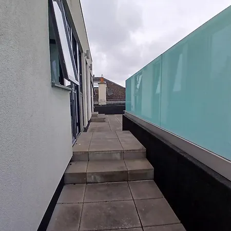 Inn Newly Refurbed 2bd Wraparound Balcony 5km To Dublin